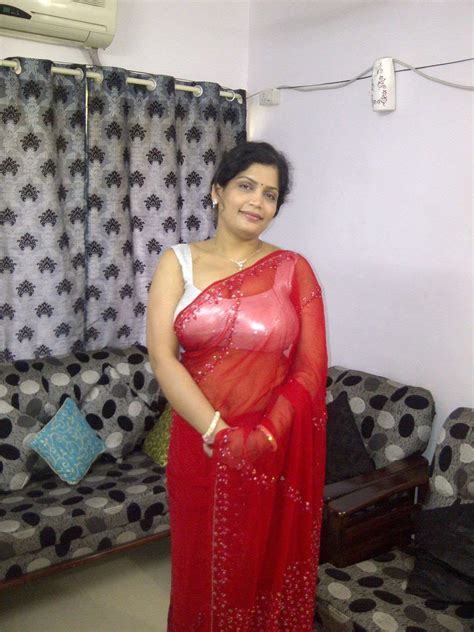 indian mom nudes|Hot Indian MILF Nude Porn Pics